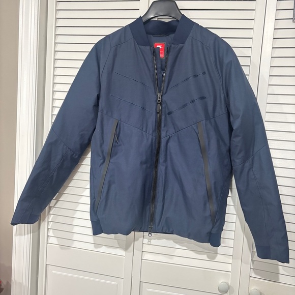 Mens Nike Sportswear Aeroloft Bomber Jacket. Size M - Picture 1 of 10